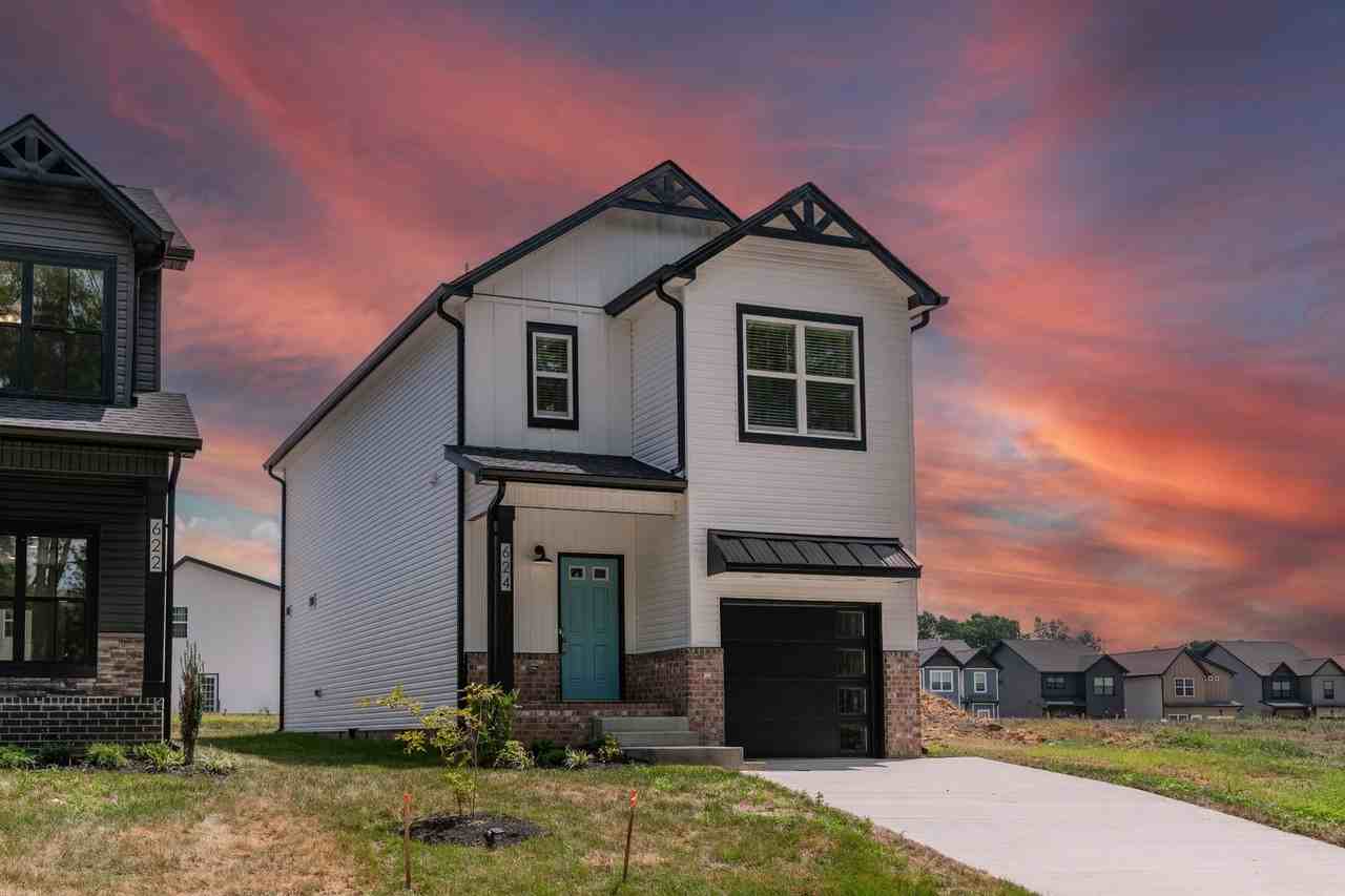 624 Southern Pass Run - Photo 2 of 50