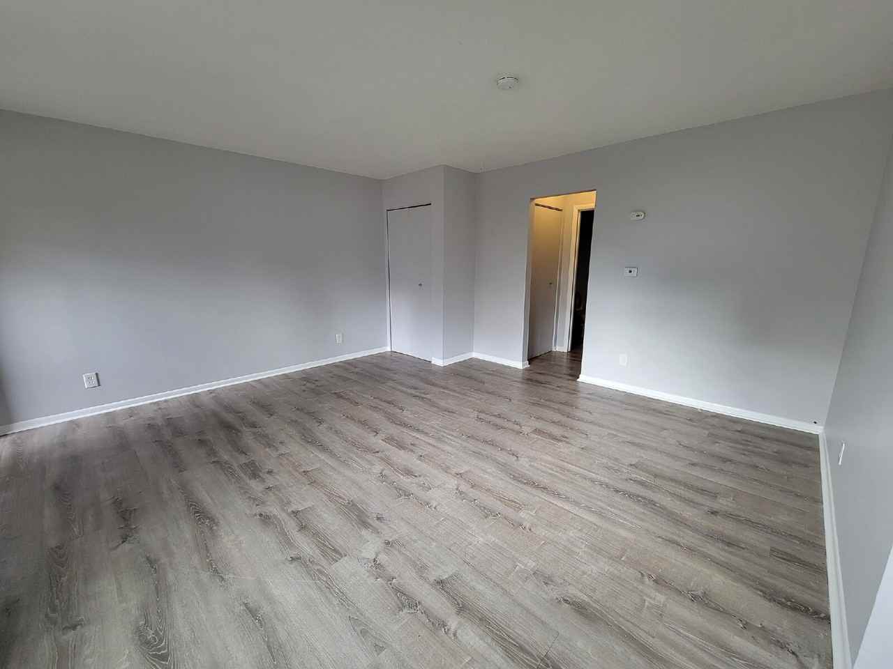 300 Pullman Ave #300 - Photo 3 of 7