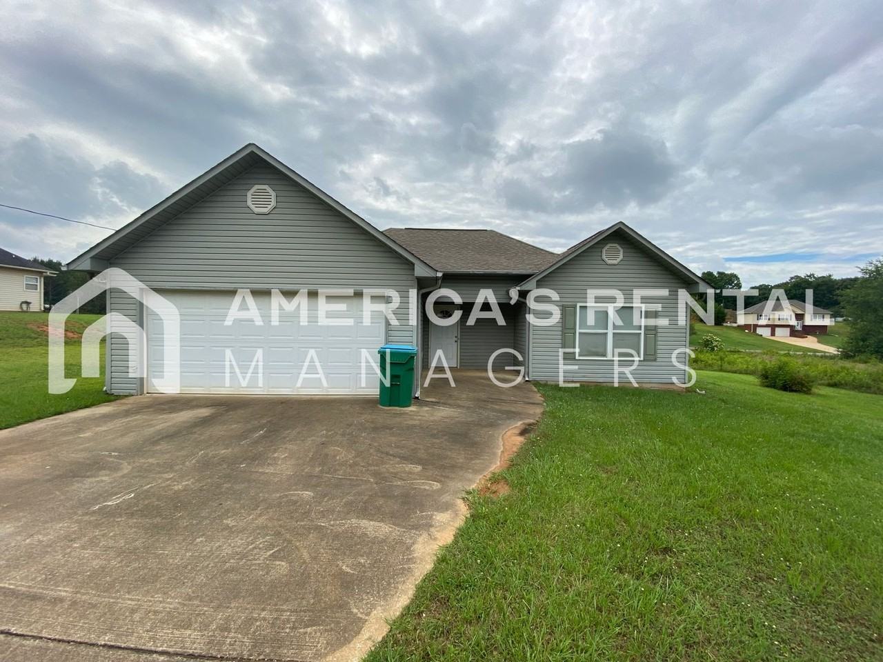 1475 Beardens Farm Rd - Photo 2 of 41