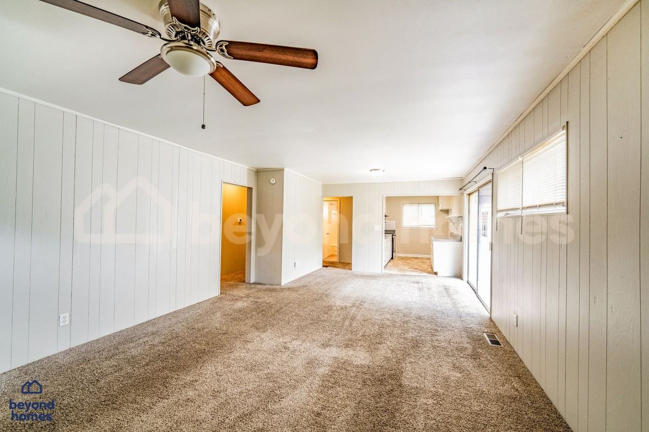 1225 Birchwood St - Photo 6 of 28