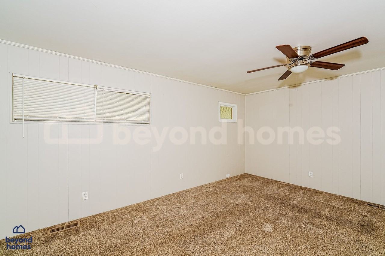 1225 Birchwood St - Photo 7 of 28