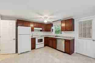 5 Woodvale Ct - Photo 1 of 1