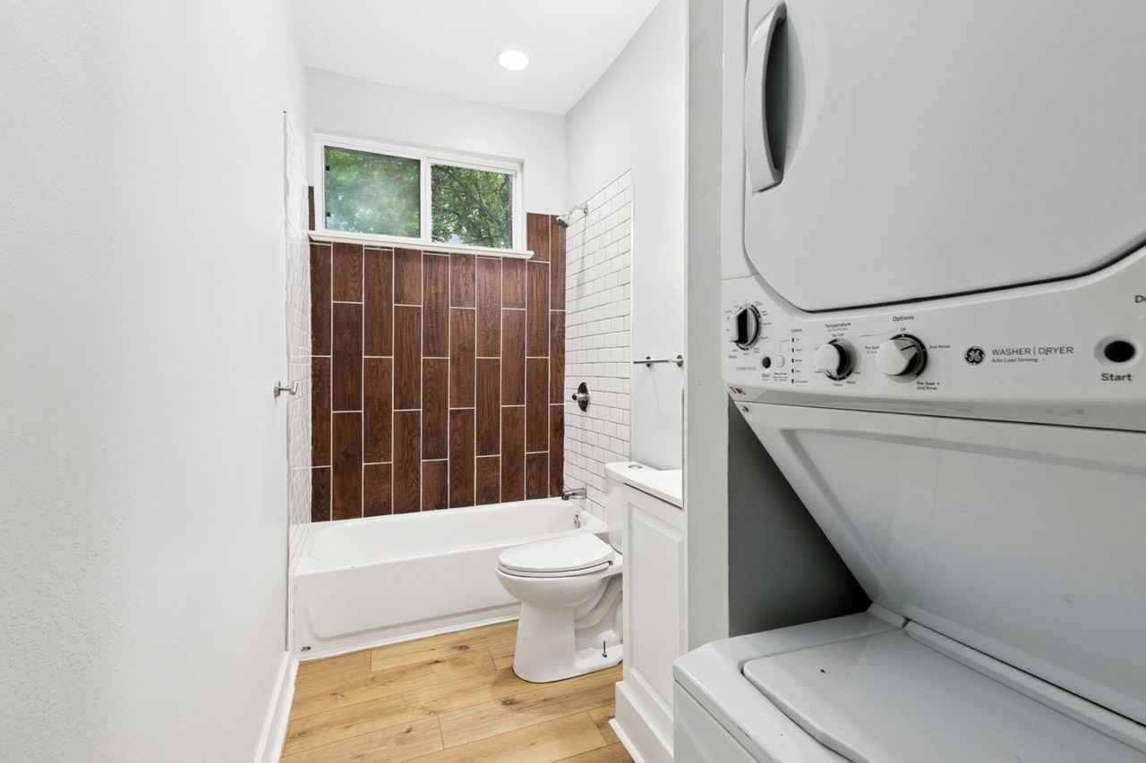 3701 Derbigny St - Photo 7 of 33