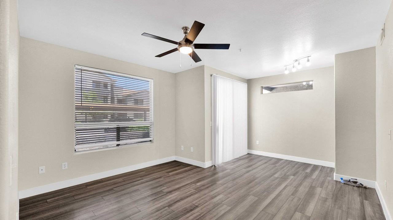 Laguna at Arrowhead Ranch - Photo 4 of 49