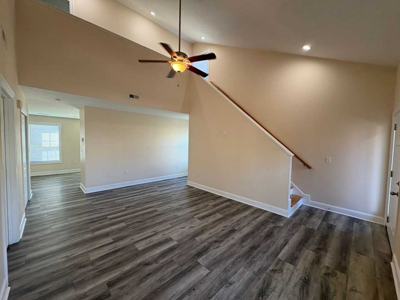 100 Twig St Nw - Photo 5 of 23