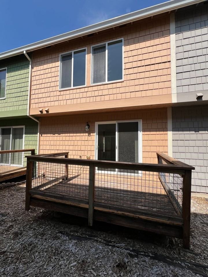 437 Harris Ln - Photo 2 of 24