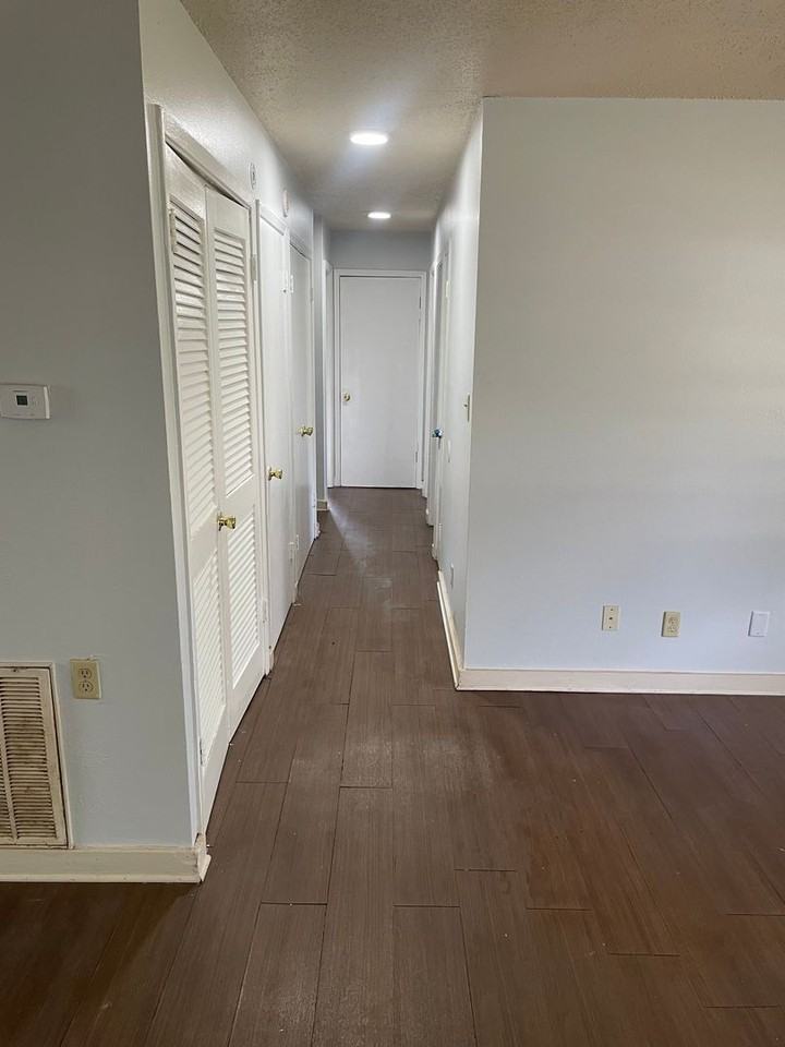 530 Cecil - Photo 5 of 21