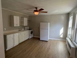 featured image of 186 S Main St