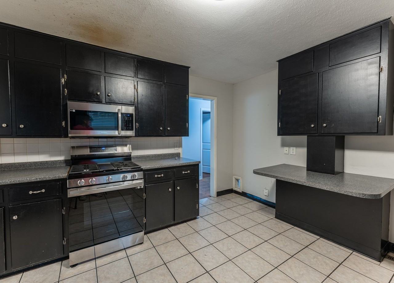 515 S Duncan Ave - Photo 6 of 28