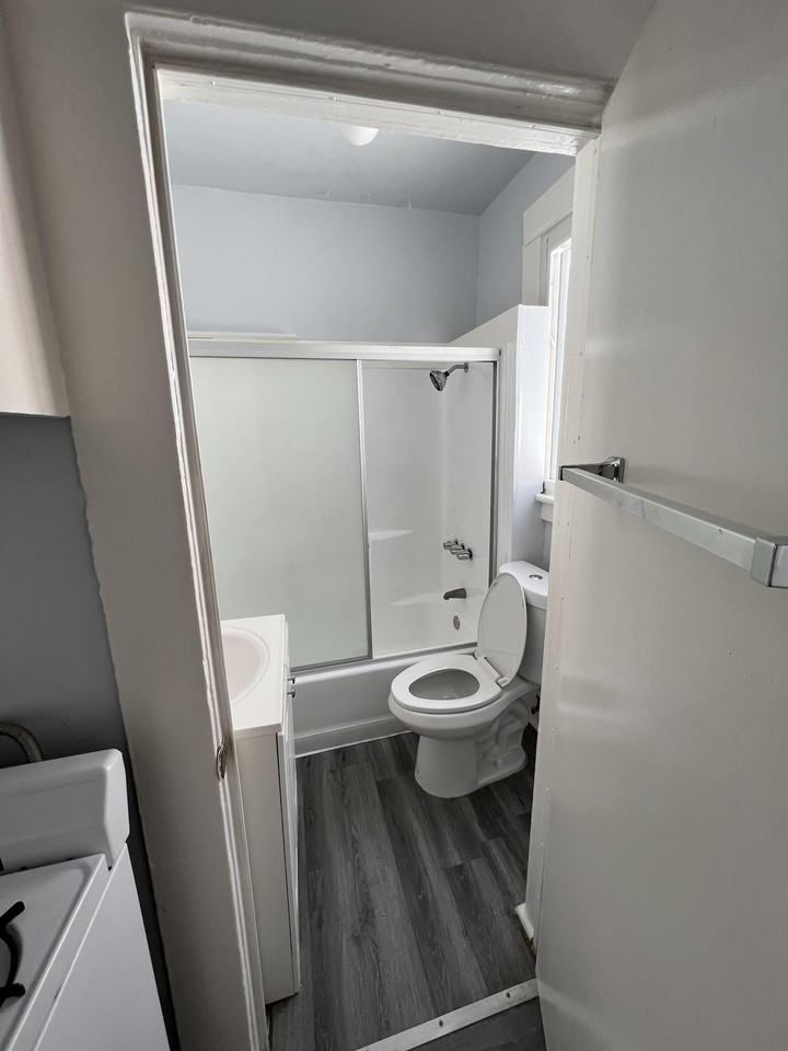 14 Wavecrest Avenue - Photo 5 of 31