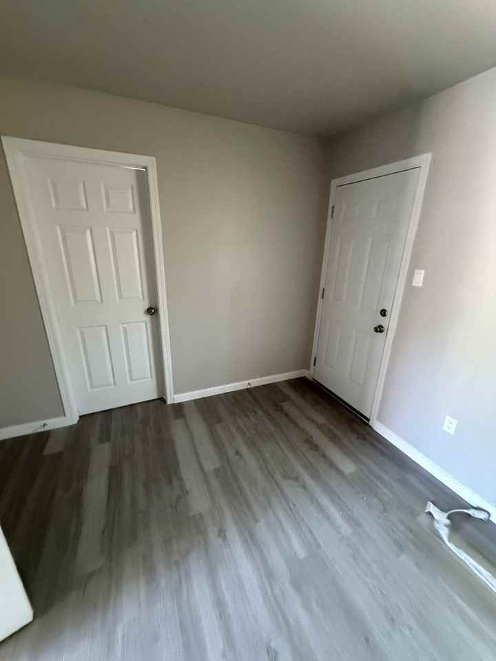 201 West Green Avenue - Photo 7 of 9