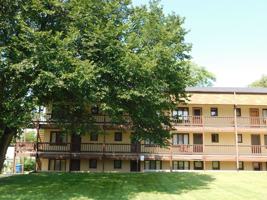 featured image of 1335 Boswell Avenue