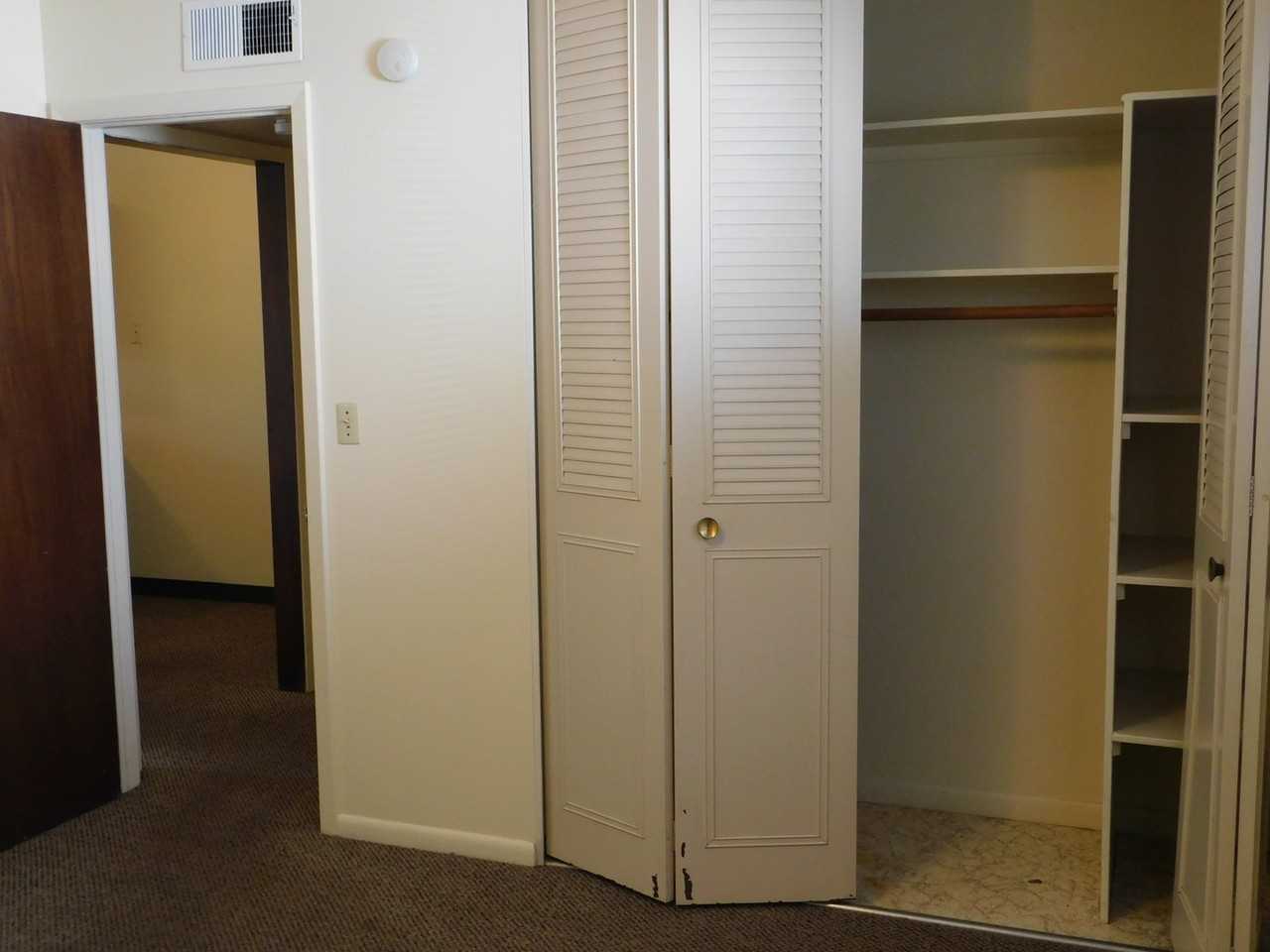 1335 Boswell - Photo 5 of 12