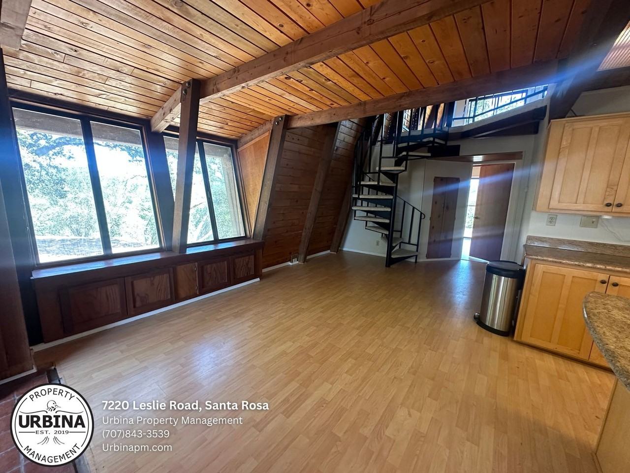 2770 Leslie Road - Photo 6 of 26