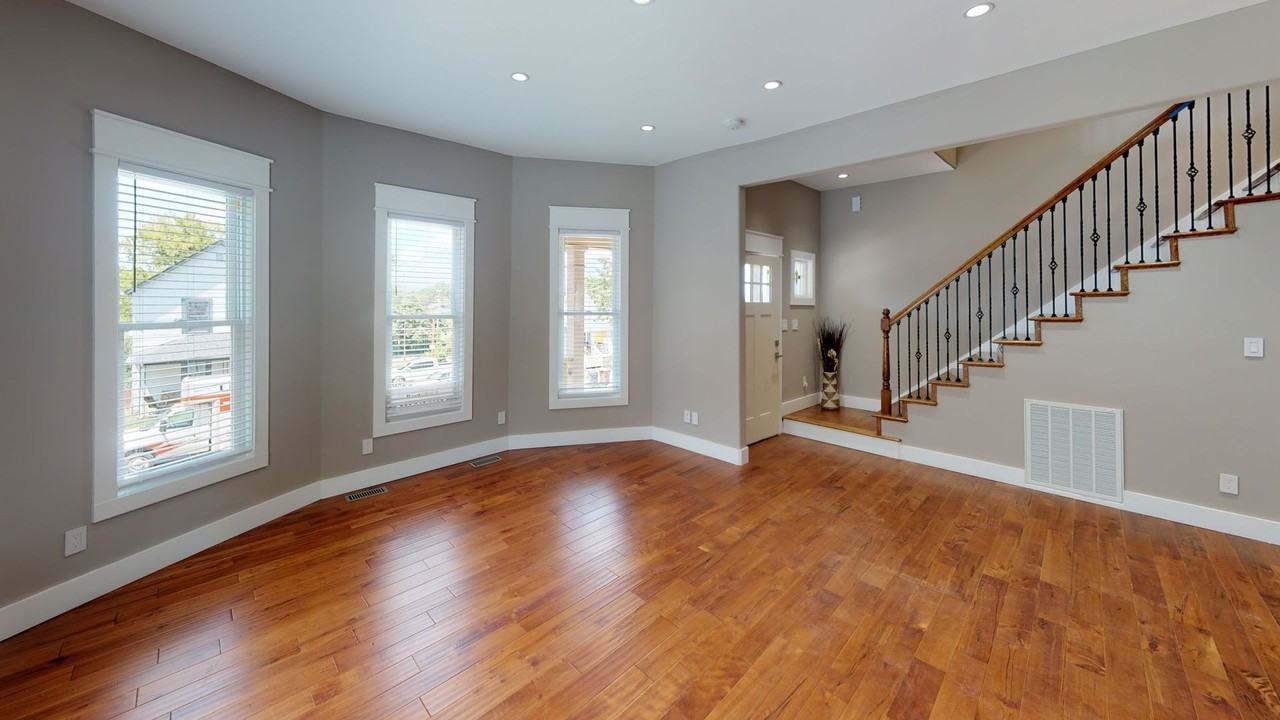1612 Forest Ave - Photo 6 of 22