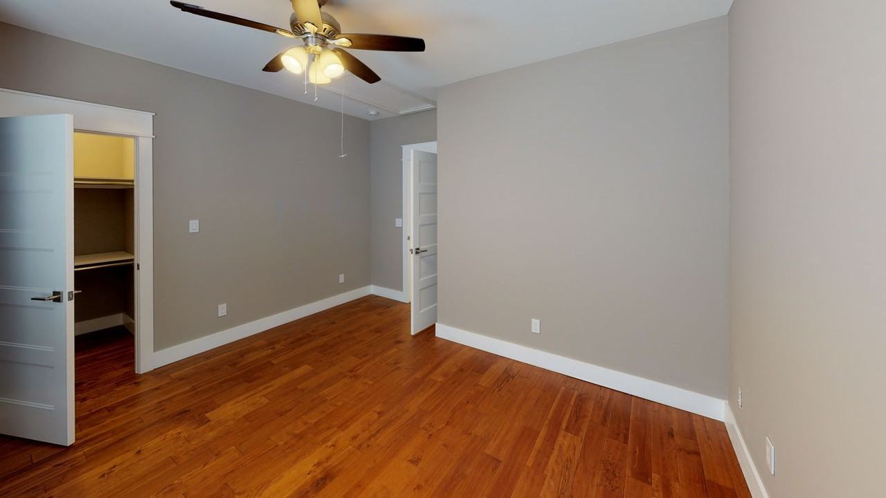 1612 Forest Ave - Photo 6 of 15