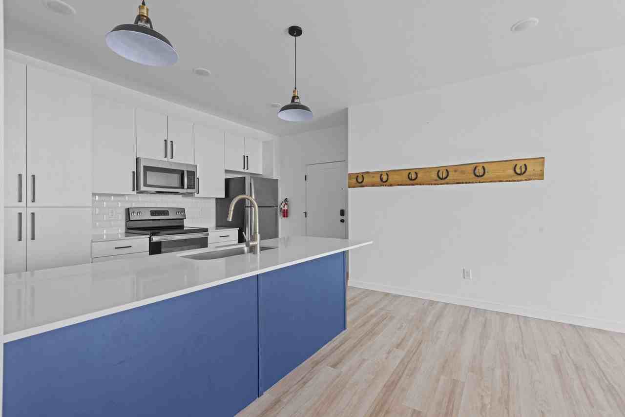 311 E Lorene St #2308 - Photo 3 of 34