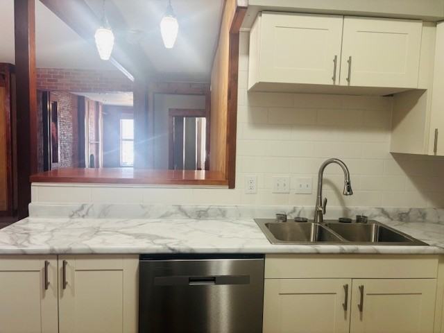 Livery Lofts - Photo 3 of 35