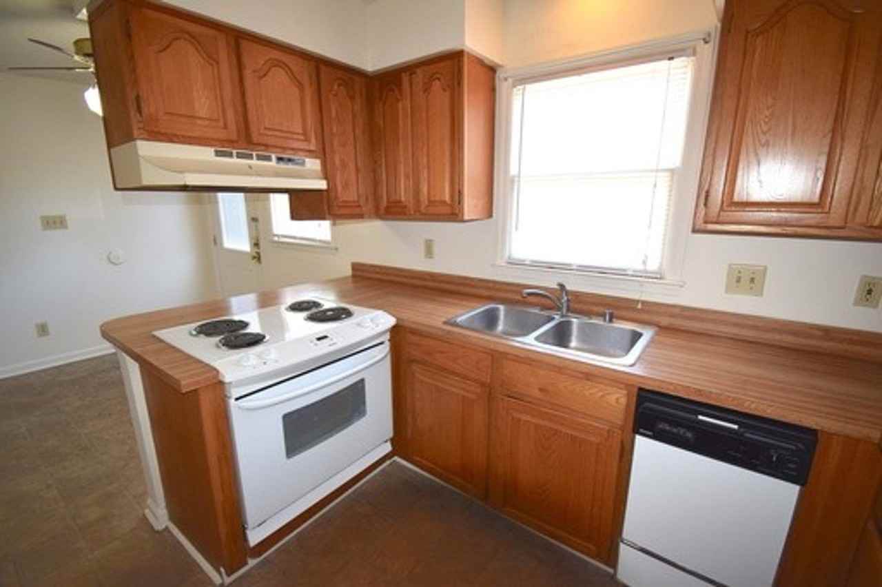 The Townhouses - Photo 3 of 6
