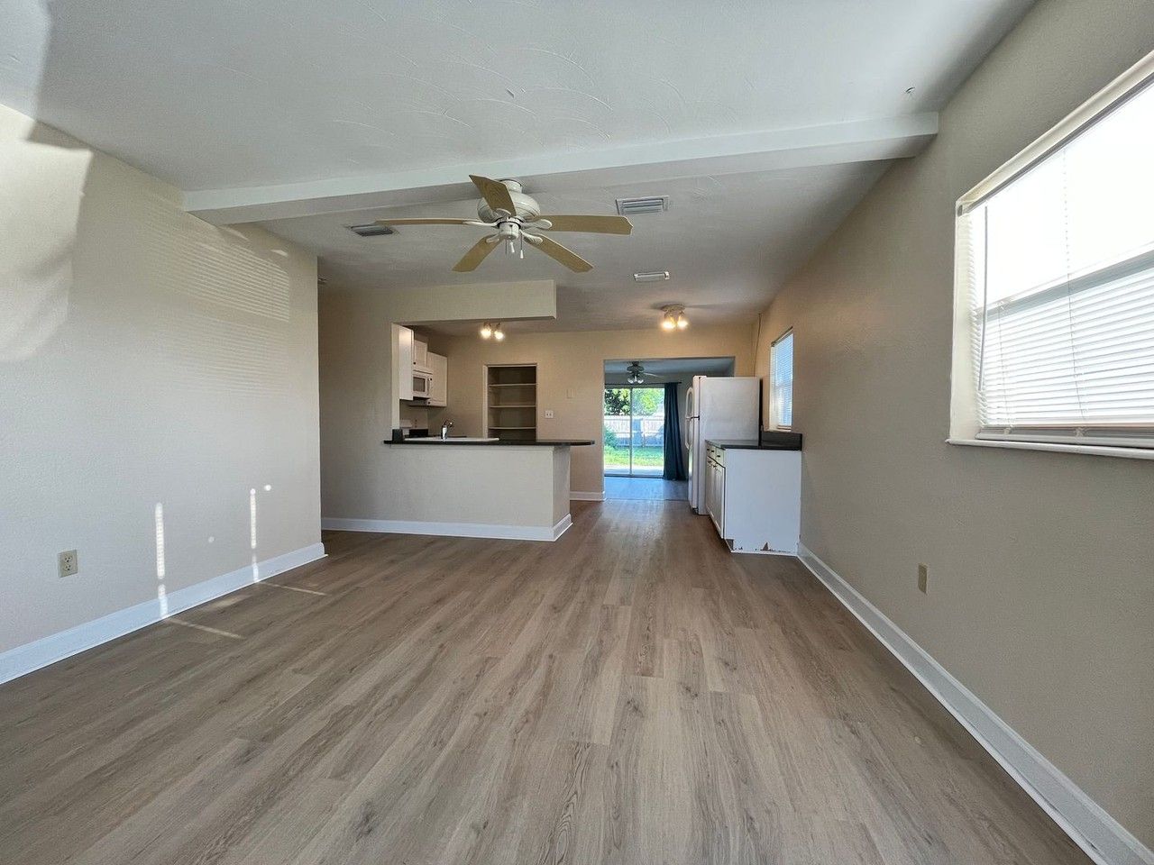 2248 Allan Adale Rd - Photo 2 of 11