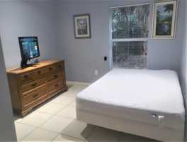 featured image of 2925 Montclaire Ave