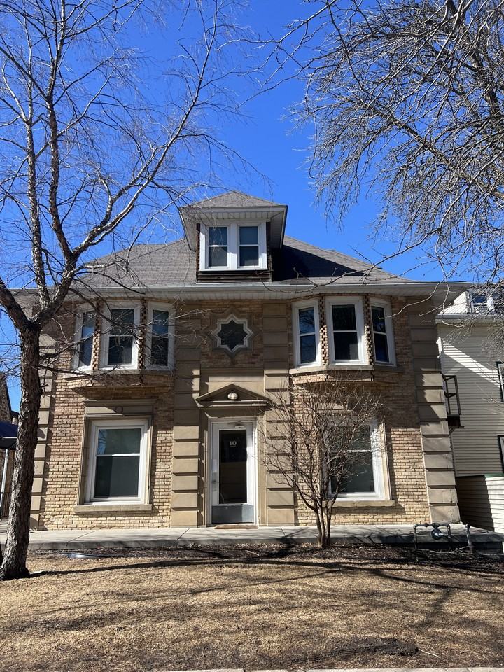 10 Langdon Street - Photo 2 of 6