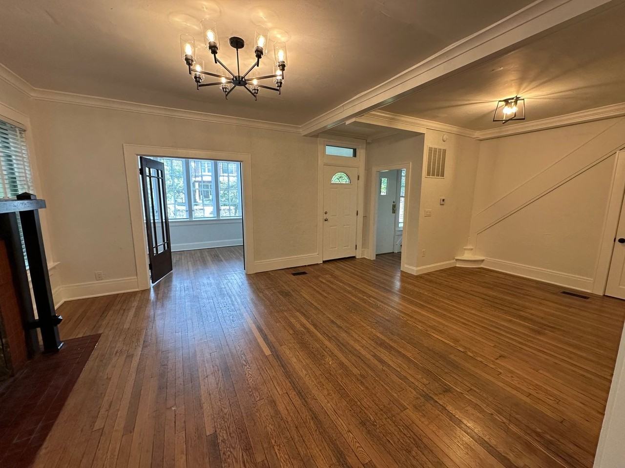 259 E Lane Ave - Photo 7 of 34