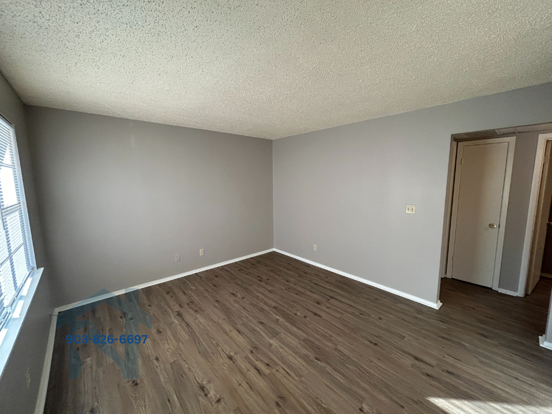 600 Thomas Street - Photo 2 of 16