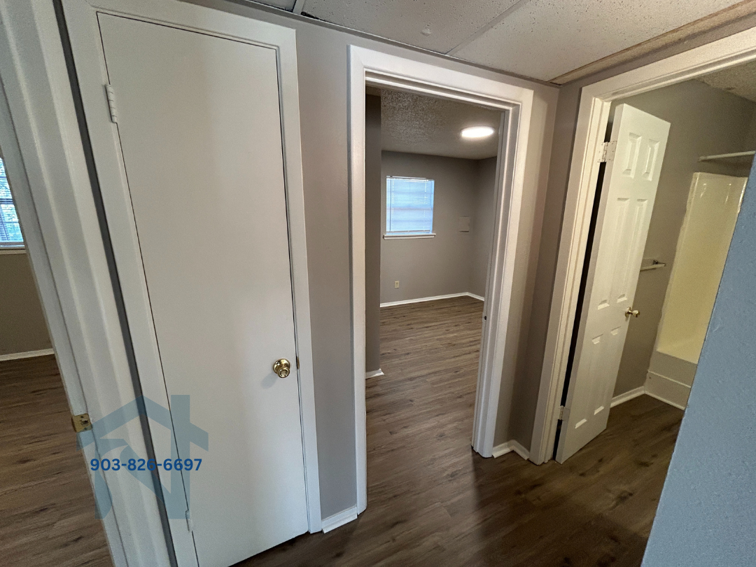 600 Thomas Street - Photo 3 of 16