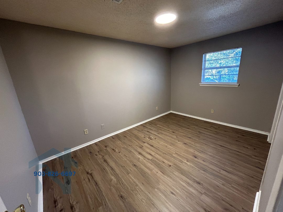 600 Thomas Street - Photo 4 of 16