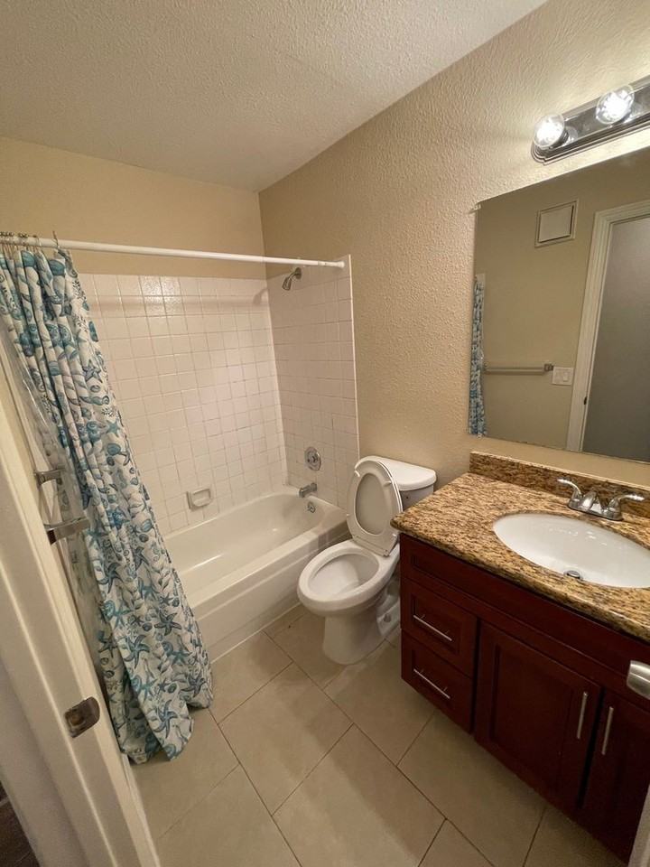 2375 Tripp Dr #1 - Photo 7 of 11