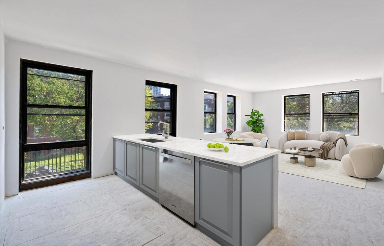 5934 N Winthrop Ave - Photo 6 of 11