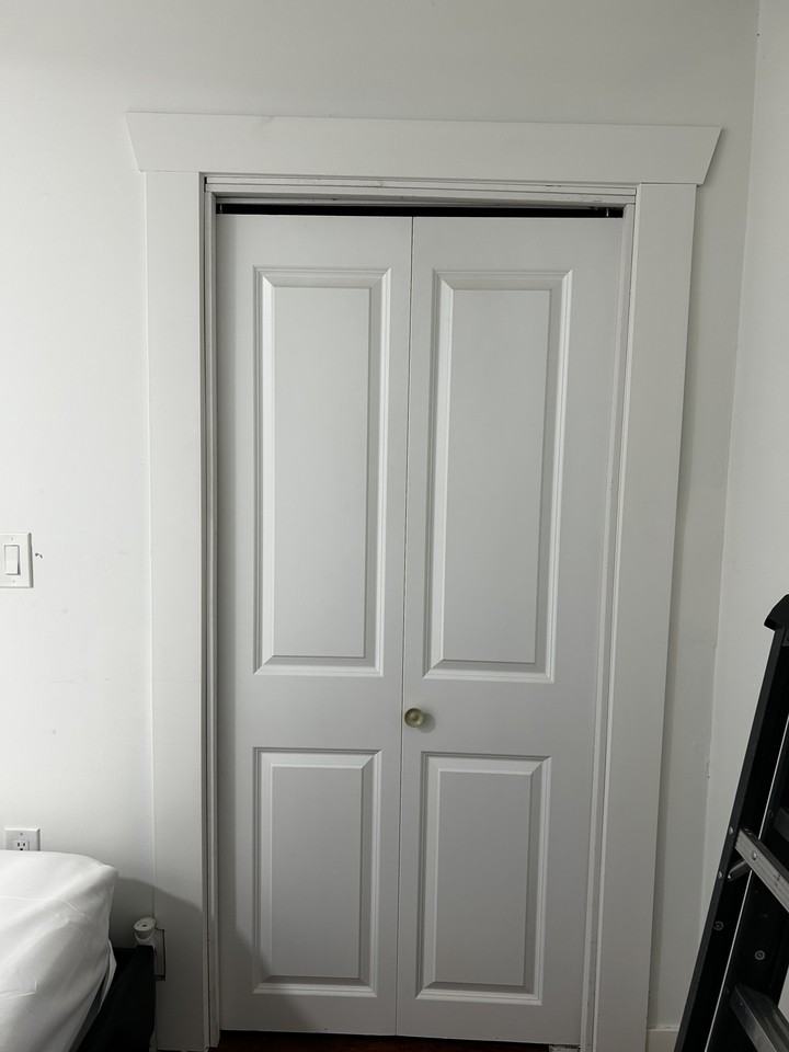 11485 96 Avenue side bsmt - Photo 3 of 8