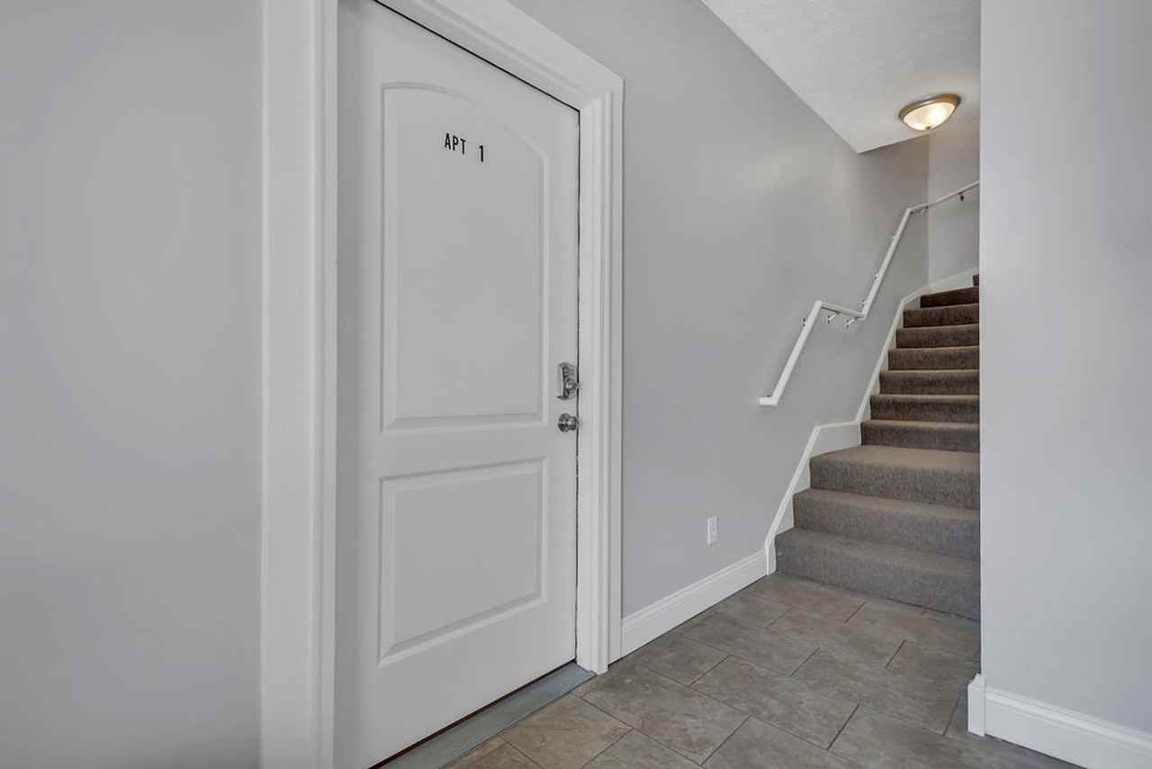 639 N. College Ave - Photo 4 of 26