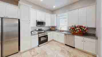 featured image of 1319 Forest Ave