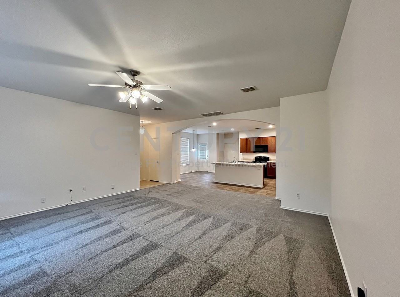 5453 Prairie Lane - Photo 3 of 11