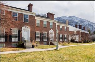 featured image of 4295 Ivy Ln