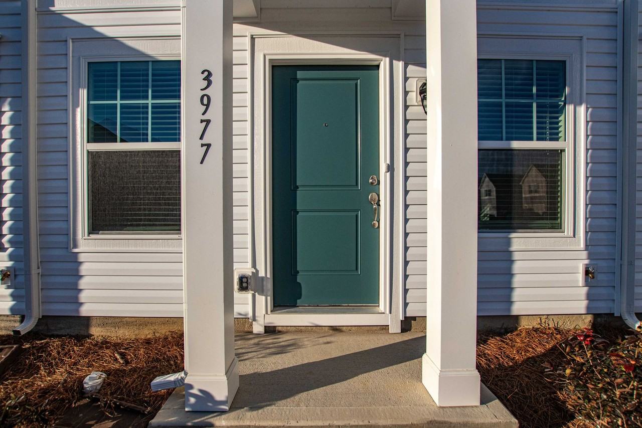 3977 Wagon Way - Photo 3 of 16