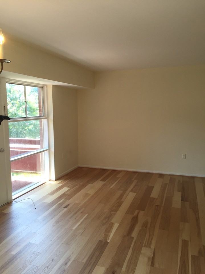 3419 University Boulevard West - Photo 2 of 6