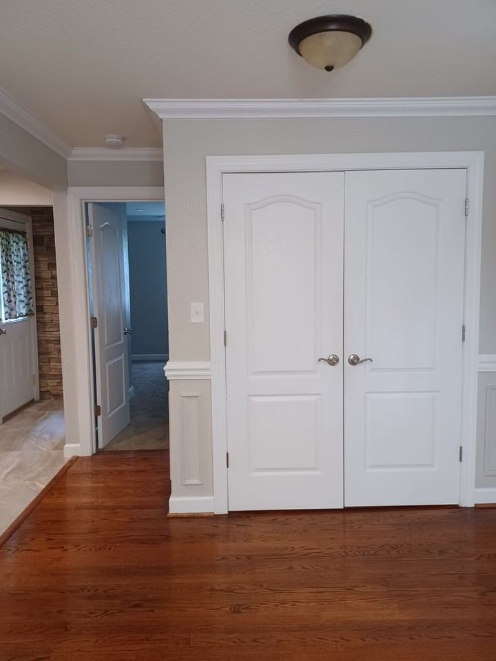 4729 Charlton Dr - Photo 7 of 21