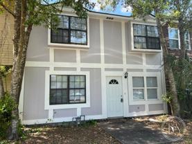 821 Lesa St - Photo 1 of 1