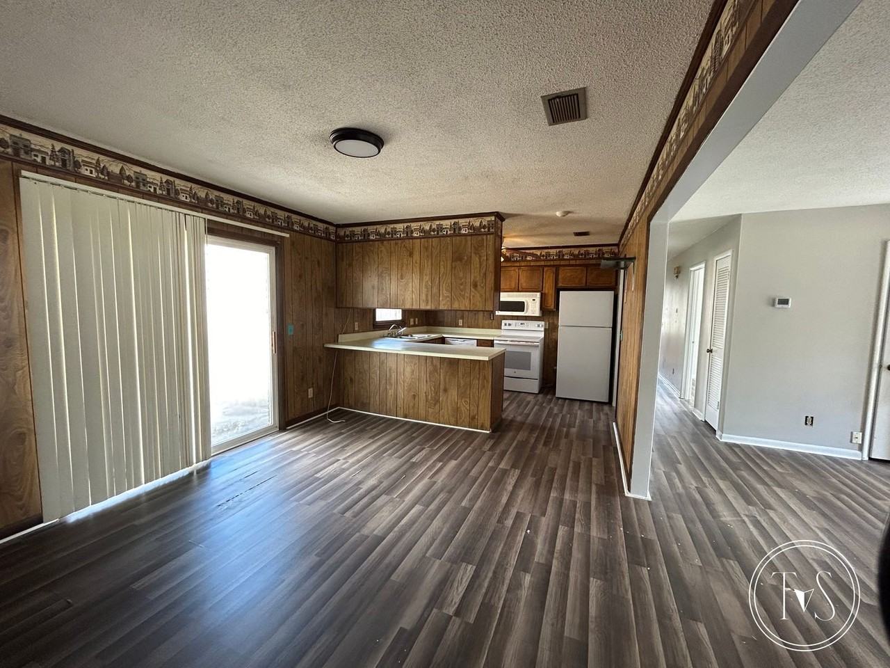 720 Bacon Rd - Photo 4 of 8