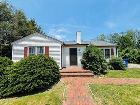 406 Eastview Ter - Photo 1 of 1