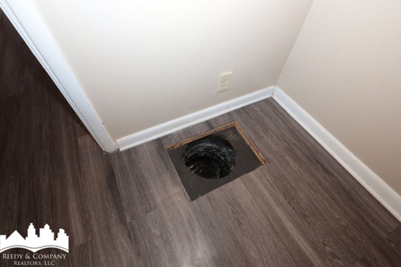 2716 Deadrick Ave - Photo 7 of 19