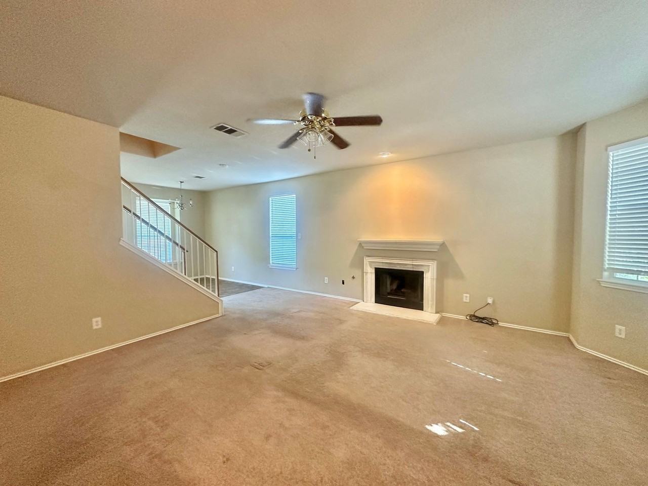 2624 Haselwood Ln - Photo 2 of 20