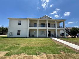 featured image of 1506 1500, 1504, 1506 James Ave