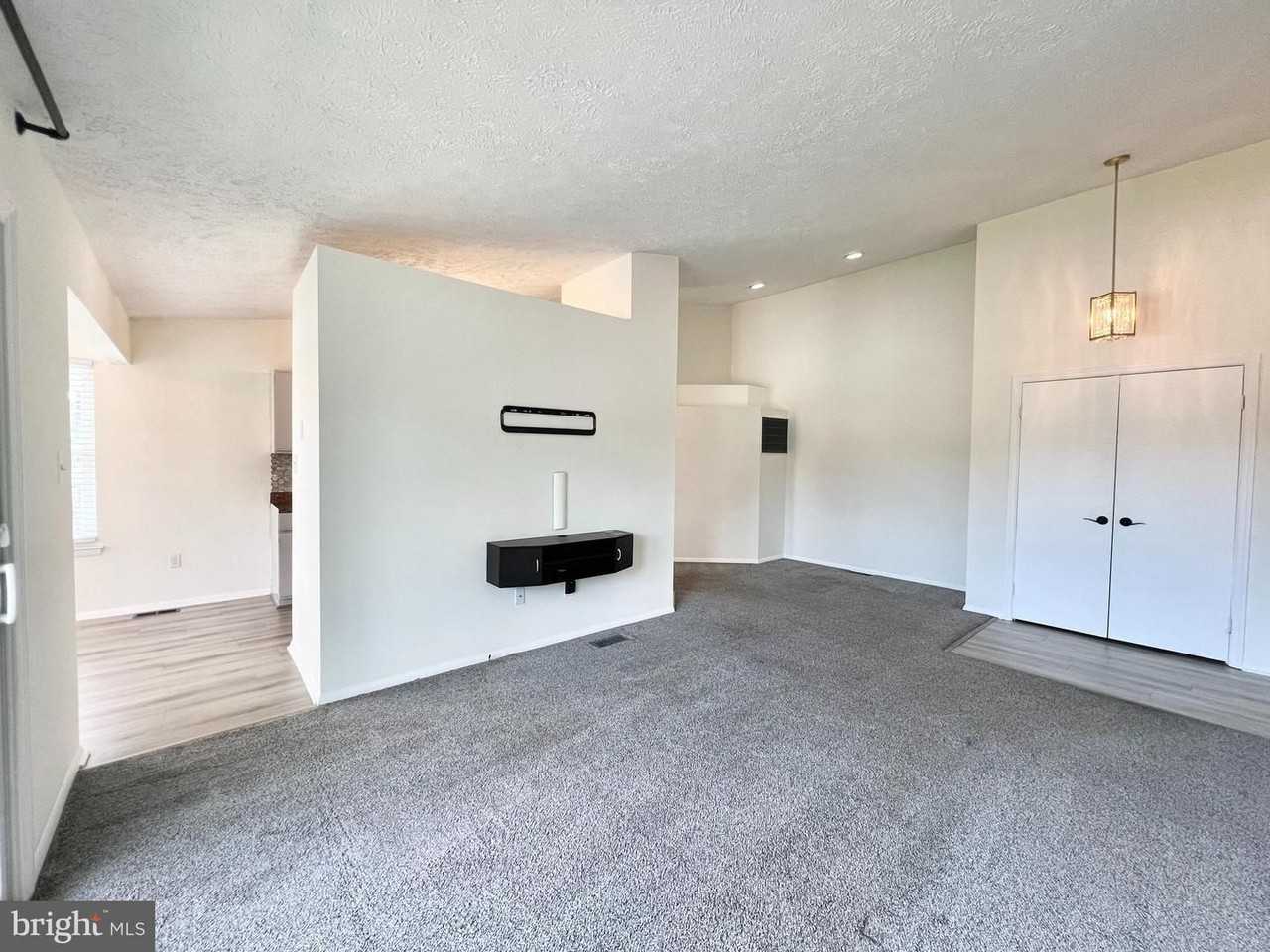 3397 Littleton Way #4J - Photo 3 of 19