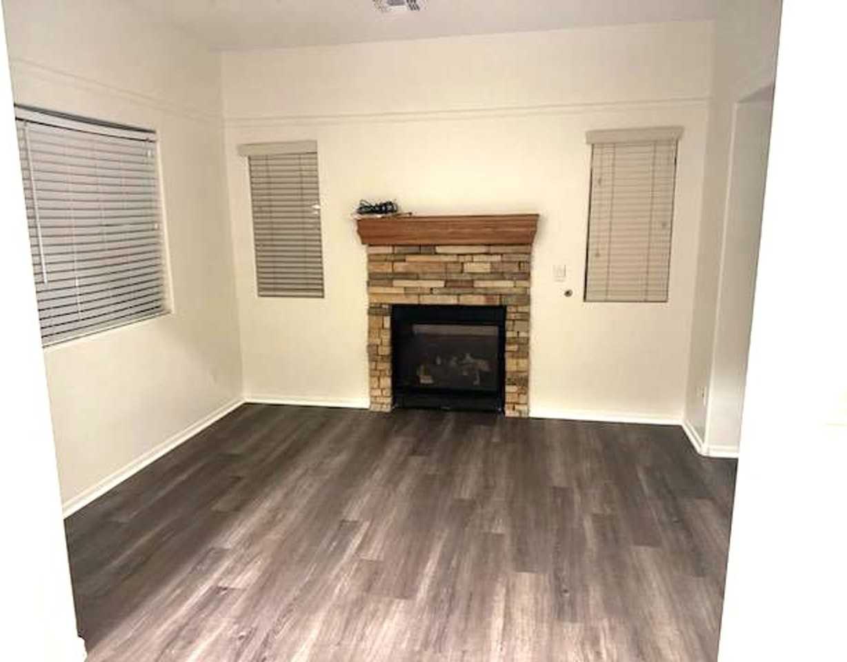 14039 W Country Gables Dr - Photo 3 of 27