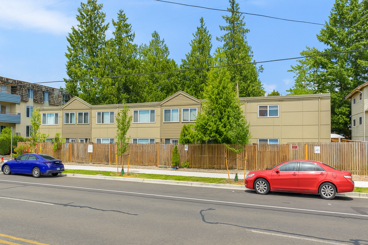 Renovated Apartments at Cedar Lane | Updated Kitchens & LVP Flooring - Photo 3 of 5