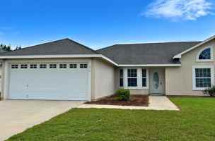 featured image of 218 Royal Palms Ave